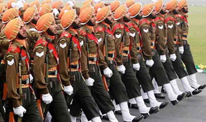 Explained: Different pattern, better material — what's new in the Indian  Army's new combat uniform | Explained News - The Indian Express