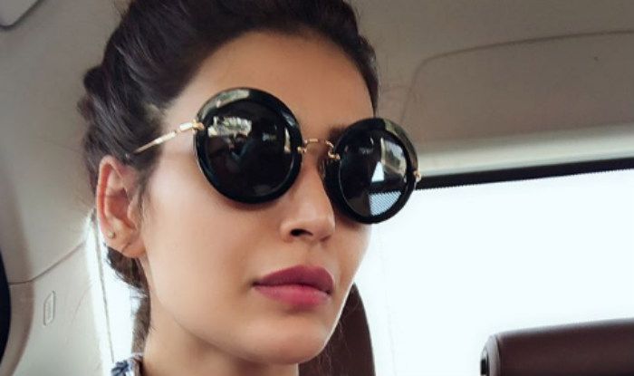 Naagin 3 Actress Karishma Tanna is Breaking The Internet With Her Uber ...