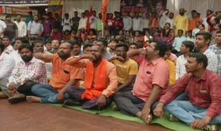 Mumbai Local Train Status: Trains Running on Scheduled Time, Heavy Security Deployed Across State to Prevent Untoward Situation