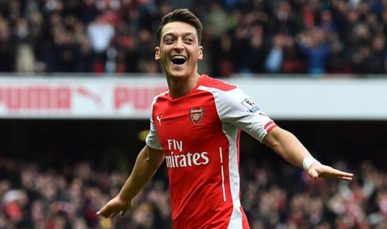 Mesut Ozil Arsenal's new number 10