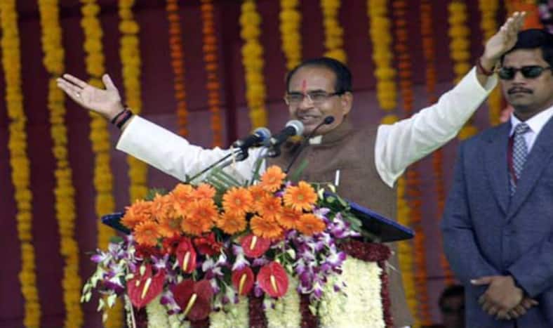 Madhya Pradesh Assembly Election 2018: CM Shivraj Singh Chouhan Faces Tough Fight in Home Turf Budhni