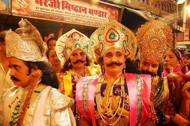 10 most bizarre traditions of India | India.com