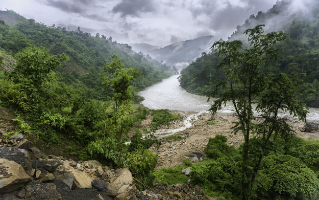 How to Reach Bomdila in Arunachal Pradesh by Road, Train and Flight
