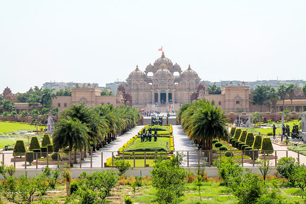 Unlock 5.0: Swaminarayan Akshardham Temple To Reopen From October 13 ...