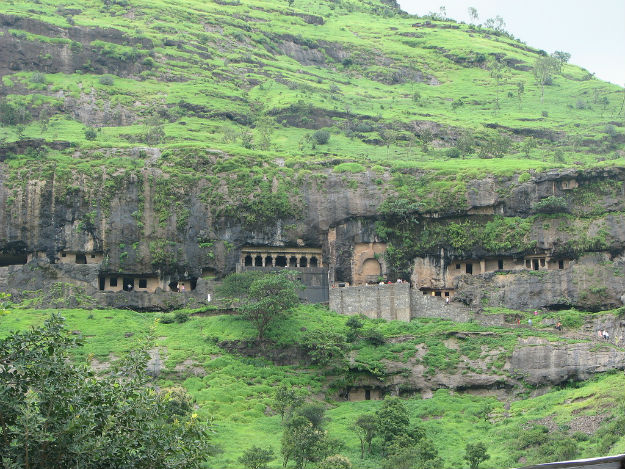 How to Reach Lenyadri Caves by Road, Train and Flight