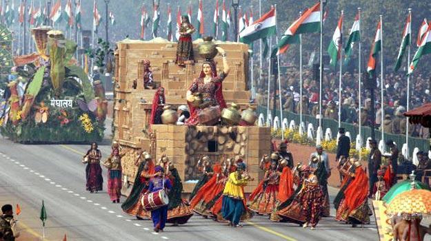 Rajnath Singh Writes to Bengal, Tamil Nadu CMs Over Exclusion of Tableaux From Republic Day Parade