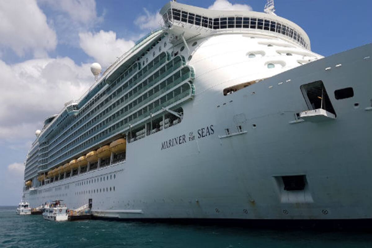 Four Days Of Sea Breeze And One Royal Cruise Experience India Com