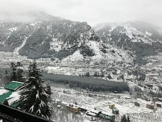 Choose From These 12 Places in India For a Memorable Honeymoon