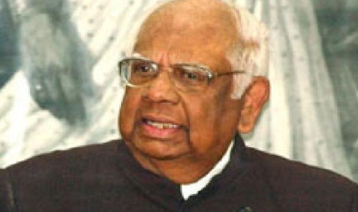 Somnath Chatterjee’s Condition Critical, Put on Ventilator | India.com