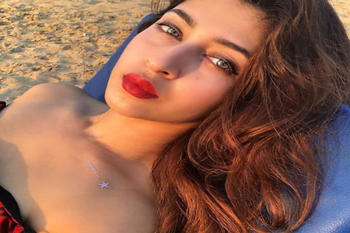 1200px x 800px - Sonarika Bhadoria has got a sexy new tattoo and you won't believe what it  reads! | India.com