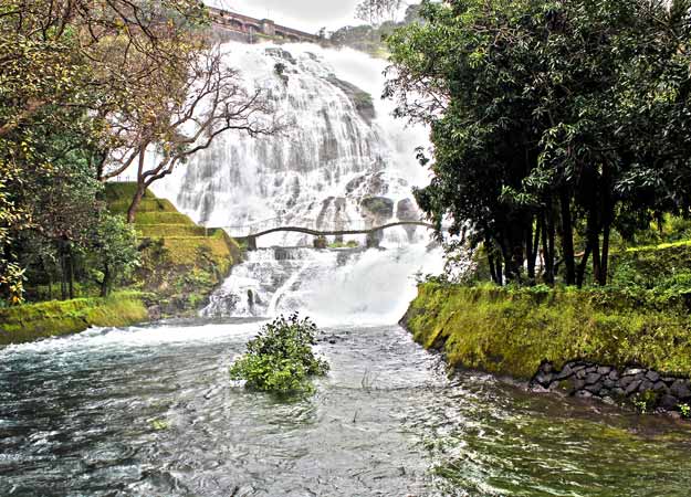 Here Are 5 Summer Getaways Near Mumbai For A Short Weekend Trip Here Are 5 Summer Getaways Near Mumbai For A Short Weekend Trip