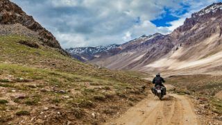 Would you dare to ride on this dangerous road in India? Would you dare to ride on this dangerous road in India?