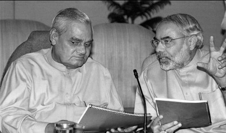 'A Personal And Irreplaceable Loss For me': PM Modi Mourns BJP Stalwart Atal Bihari Vajpayee