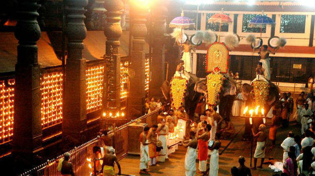 Guruvayur Temple editorial stock image. Image of temple - 160538474