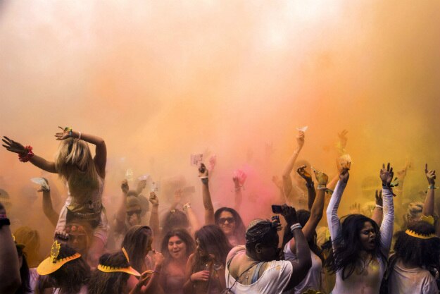 Holi 2016: 5 Crazy Holi Parties In Pune That You’ll Love! | India.com