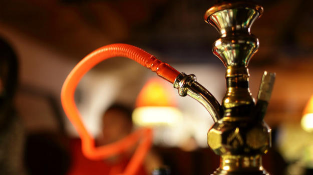 Delhi Bars and Restaurants Can Now Sale Herbal Hookah But Conditions Applied