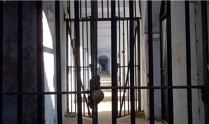 16 Prisoners Flee From Jodhpur Jail After Throwing Pepper Powder At Guards, 4 Officials Suspended