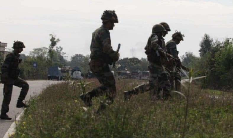 Jammu And Kashmir: Ceasefire Violation by Pakistan Along LoC in Poonch Sector, Indian Troops Retaliating
