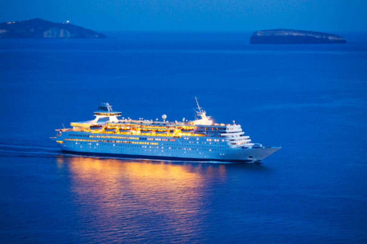 Cruise Ship Refunds Money To Passengers After 1300 Indian Men From Pan Masala Company Allegedly Create Nuisance India Com