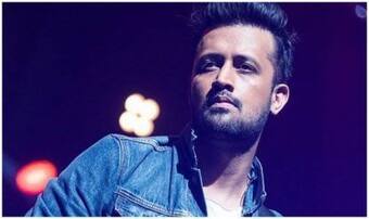 Pakistani Singer Atif Aslam Faces Backlash For Crooning Indian Song at I-Day Parade in New York Pakistani Singer Atif Aslam Faces Backlash For Crooning Indian Song at I-Day Parade in New York