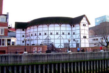 Here Are 5 Interesting Facts About William Shakespeare’s Globe Theatre in London
