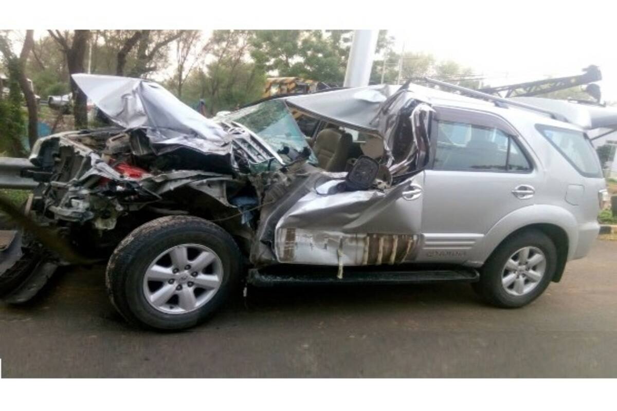 Toyota Fortuner Fails To Deploy Airbags On Collision Company Says