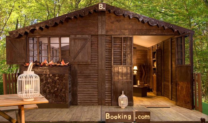 Photo Courtesy: Booking.com