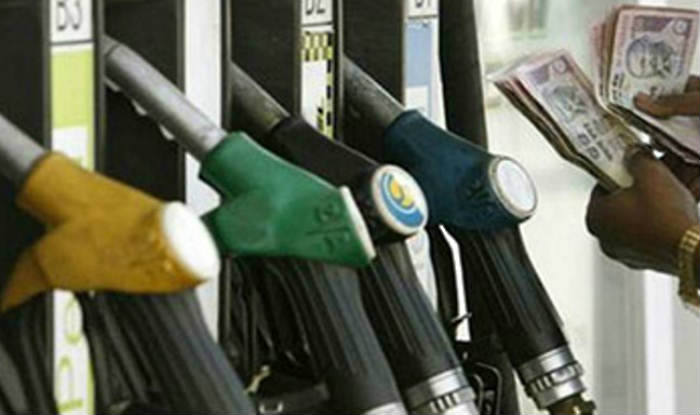 Fuel Prices Show Declining Trend; Petrol Available at Rs 77.43 in Delhi, Rs Rs 82.94 in Mumbai