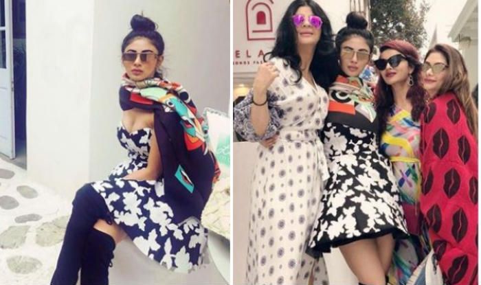 Naagin Hottie Mouni Roy Looks Sexy as She Poses With Her Girl Gang in Blue And White Dress During Greece Vacay – See Pictures Naagin Hottie Mouni Roy Looks Sexy as She Poses With Her Girl Gang in Blue And White Dress During Greece Vacay – See Pictures