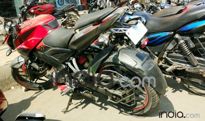 Pulsar 200 ns price old model hot sale