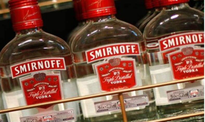 Sale of Smirnoff Vodka, Vat 69 Whiskey Banned in Delhi For Two Years