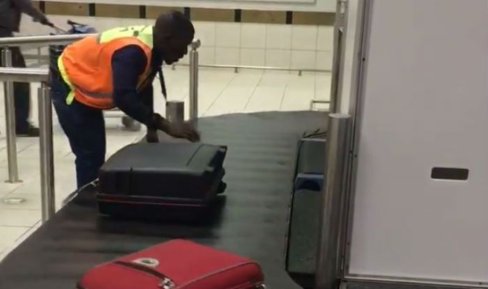 Risks Facing Baggage Handlers - St. Louis Workers Comp Lawyer