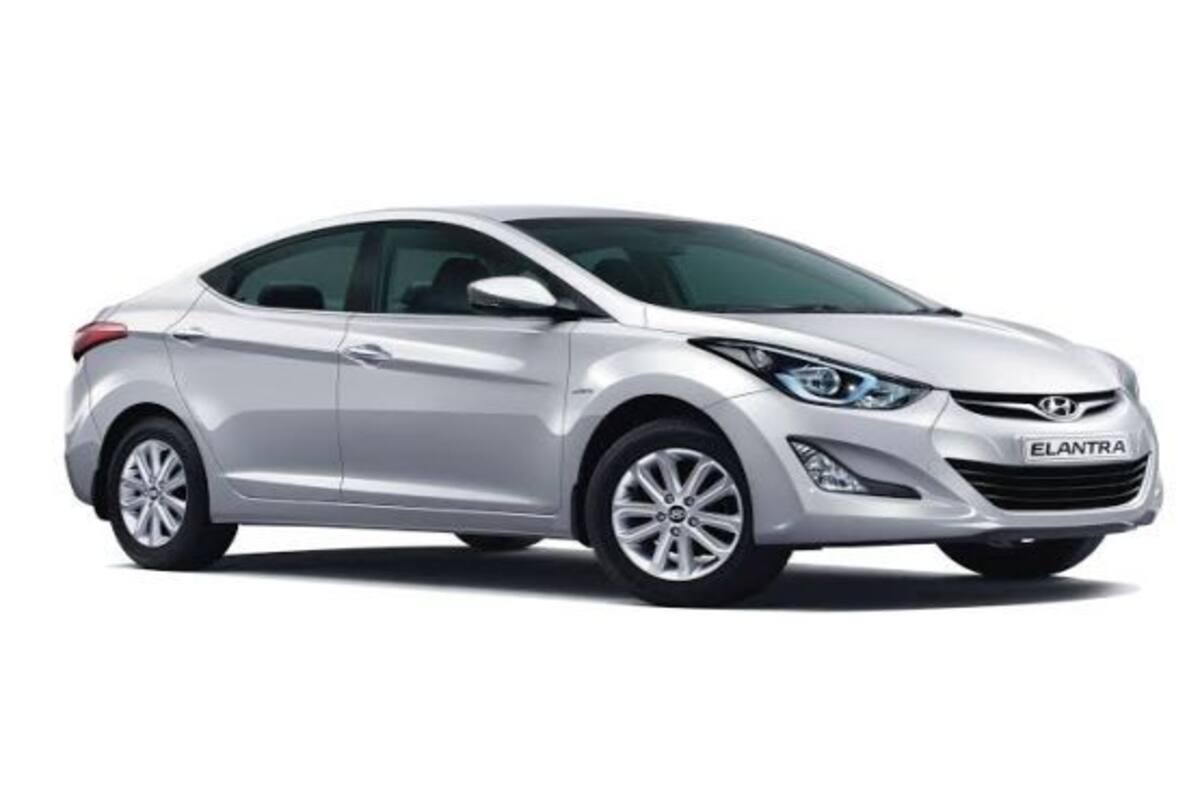 Hyundai Elantra 2015 Launched Price In India Starts At Inr 14 13 Lakh For New Elantra Facelift India Com