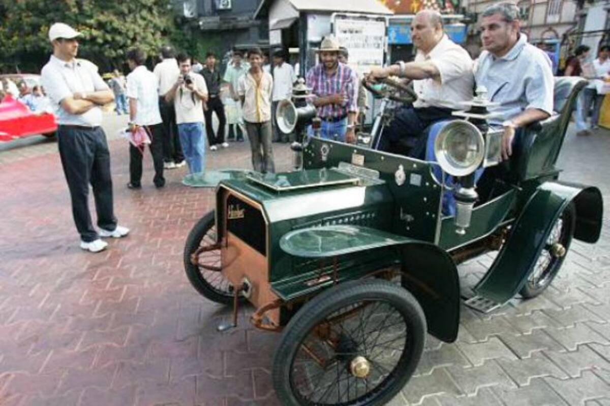 Bidders Scampering For Vijay Mallya S Vintage Cars India Com Professional advice and assistance in buying, over 15. vijay mallya s vintage cars