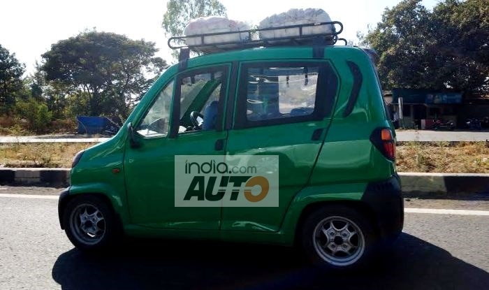 auto bajaj qute