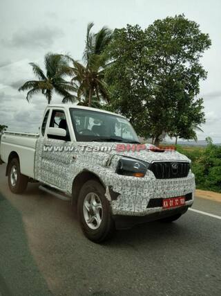 Mahindra Scorpio 2-door pick-up (Getaway) spotted testing