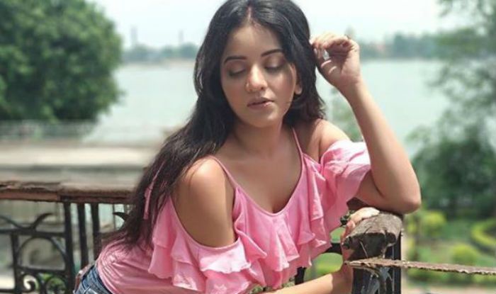 Bhojpuri Sensation Monalisa Flaunts Her Curvaceous Body, Looks Too Hot in a Sexy Pink Dress – See Pic Bhojpuri Sensation Monalisa Flaunts Her Curvaceous Body, Looks Too Hot in a Sexy Pink Dress – See Pic