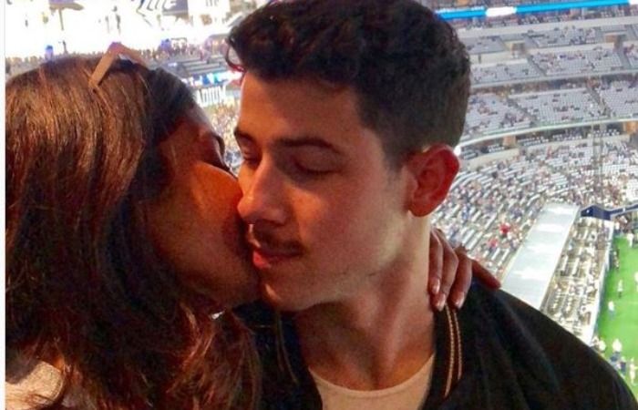 Priyanka Chopra Kisses Nick Jonas And we Can’t Stop Gushing Over Their