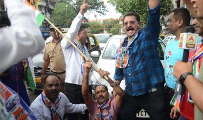 MNS workers staging protest in Mumbai