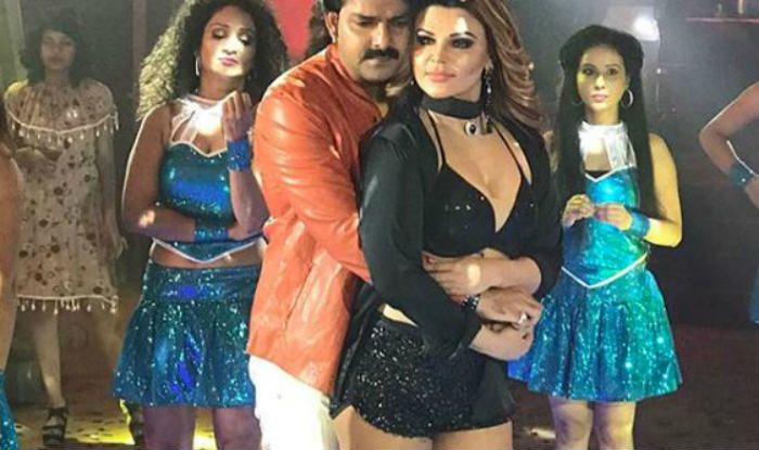 Bhojpuri Heroine Luliya Ka Sex - Bhojpuri Superstar Pawan Singh's Lulia Aka Nidhi Jha Looks Sexy in ...