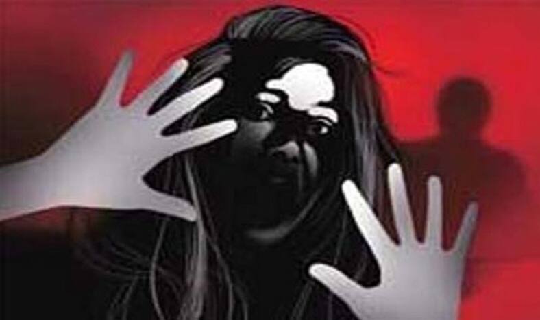 Delhi: Woman Accuses Two Men, 19-year-old Girl of Rape; 1 Arrested