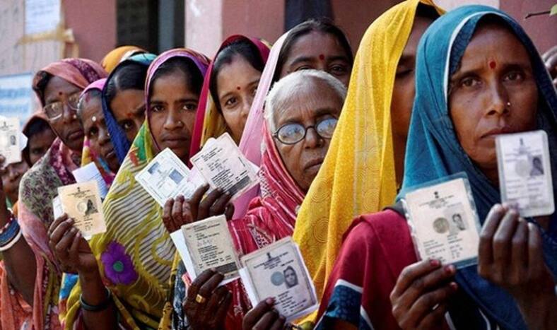 Lok Sabha Elections Phase 4: 72 Constituencies in 9 States to Vote Today; Kanhaiya Kumar, Giriraj Singh Among Key Candidates in Fray