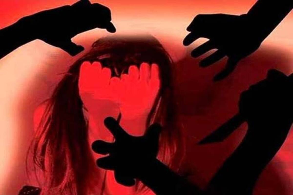 Delhi: Lured by Offer of Pizza Class 10 Girl Gang-raped, All Four Arrested | India.com