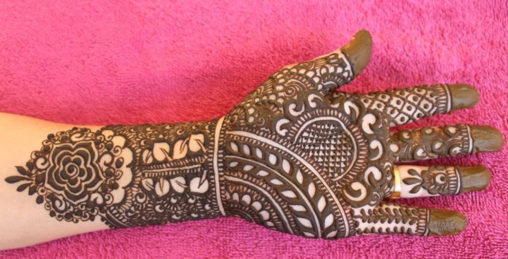 Pin on back hand mehndi designs