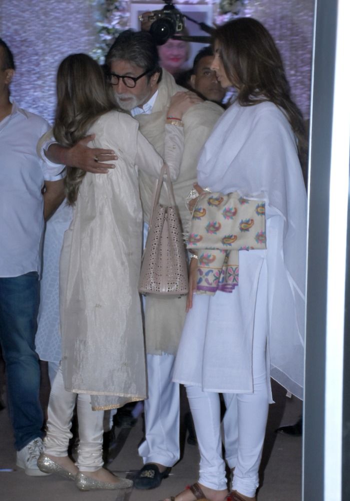 Krishna Raj Kapoor Prayer Meet, Picture Courtesy- Yogen Shah