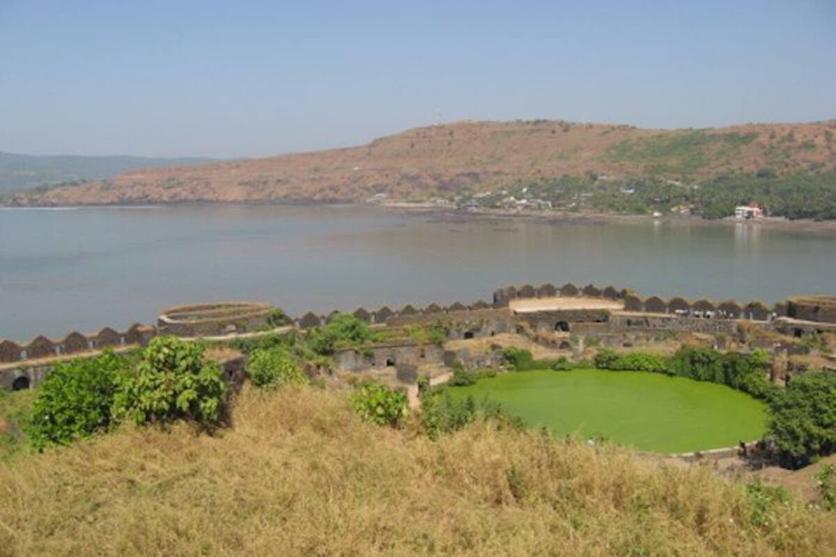Murud Janjira Fort Stands In The Arabian Ocean With Tales Of Its Invincible History India Com Use them in commercial designs under lifetime, perpetual & worldwide rights. murud janjira fort stands in the