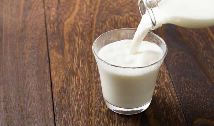 Side Effect Of Milk: ज्यादा दूध पाने से आपकी सेहत को हो सकते हैं ये सारे नुकसान, जानें क्या हो सकती हैं परेशानियां - If you are drinking way to much milk