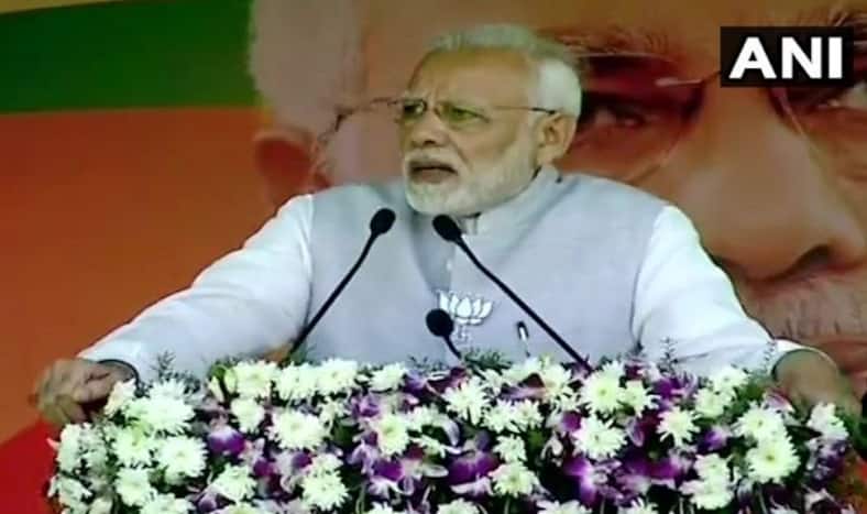 Telangana Assembly Election 2018: K Chandrashekhar Rao is 'Insecure', Walking on Congress Path, Says PM Narendra Modi in Nizamabad