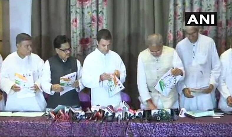 Chhattisgarh Assembly Election 2018: Rahul Gandhi Releases Congress Manifesto in Rajnandgaon