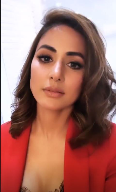 Hina Khan Xxx Daunlod - Television Hottie Hina Khan Looks Sexy And Evil as She Shares Pictures in  Her Komolika Avatar | India.com